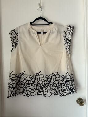 torrid Cream Split-Neck Top with Black Floral Cutwork